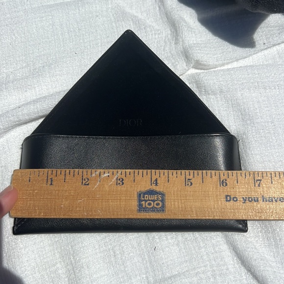 Dior eye wear a case.🖤 - Picture 13 of 17